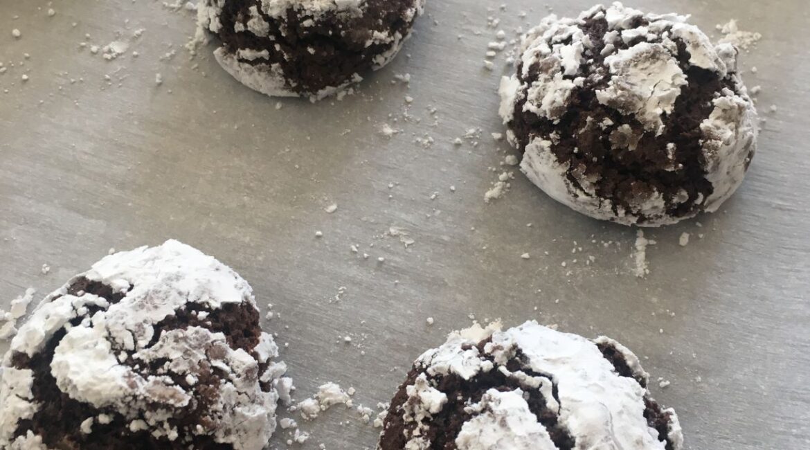 Chocolate Crinkle Cookies